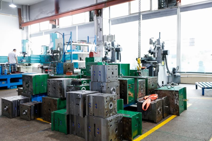 Mold tooling workshop for OEM and ODM product development